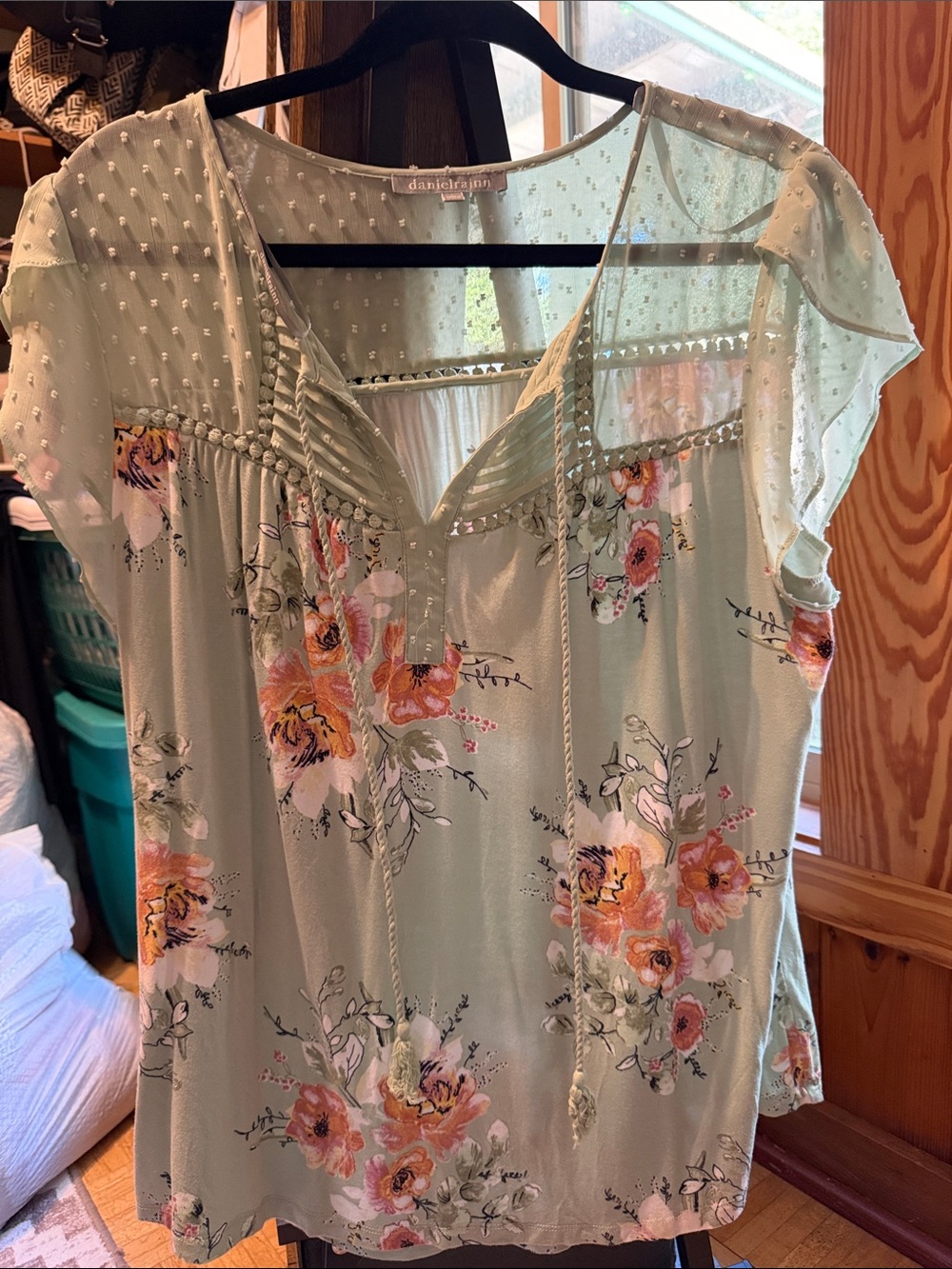 Daniel Rainn Light Mint Floral Tie-Front Flutter Blouse